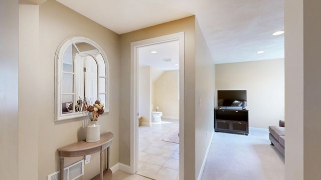 122 Elm St, North Reading, MA 01864