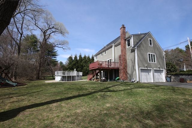 122 Elm St, North Reading, MA 01864