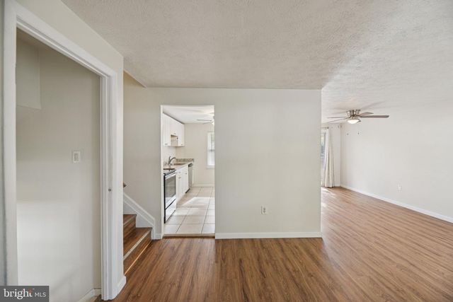 6 CASTLETOWN CT, Waldorf, MD 20602