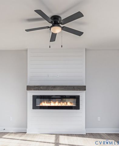 11 Ash Ln, Stafford, VA 22556