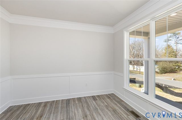 11 Ash Ln, Stafford, VA 22556