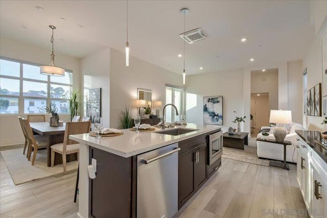 3128 Cañon St 301, San Diego, CA 92106