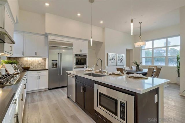 3128 Cañon St 301, San Diego, CA 92106