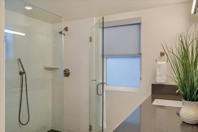 3128 Cañon St 301, San Diego, CA 92106