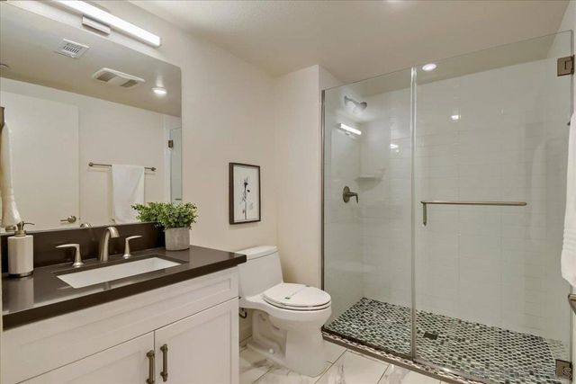3128 Cañon St 301, San Diego, CA 92106