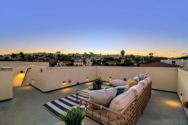 3128 Cañon St 301, San Diego, CA 92106