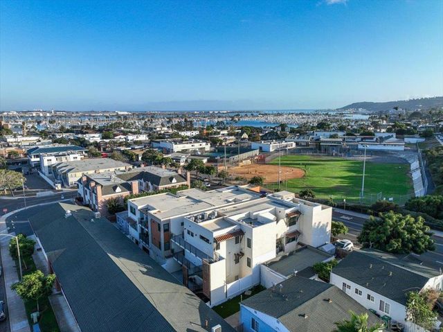 3128 Cañon St 301, San Diego, CA 92106