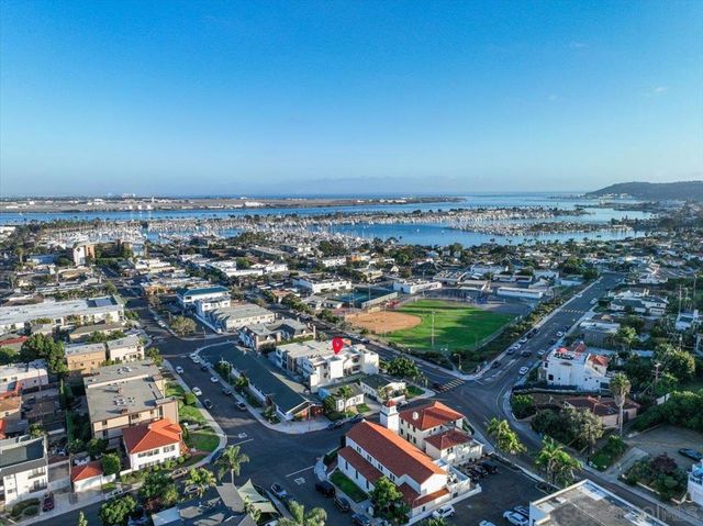 3128 Cañon St 301, San Diego, CA 92106