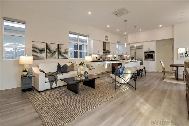 3128 Cañon St 301, San Diego, CA 92106