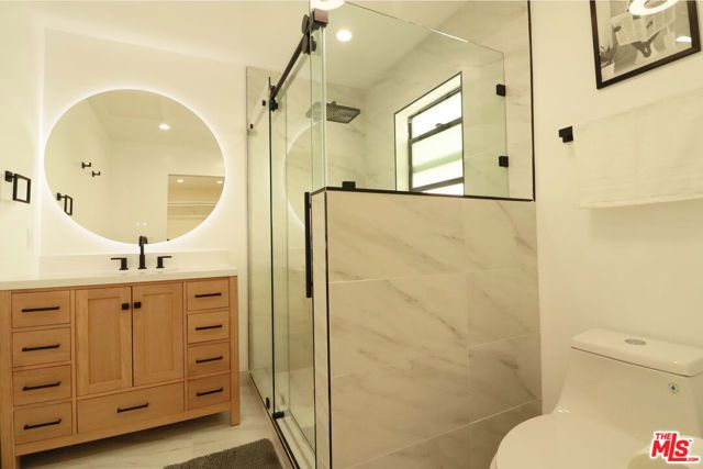 918 N San Vicente Boulevard D, West Hollywood, CA 90069