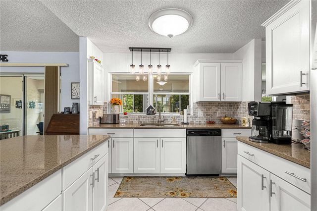 6091 SW 84TH PLACE ROAD, Ocala, FL 34476