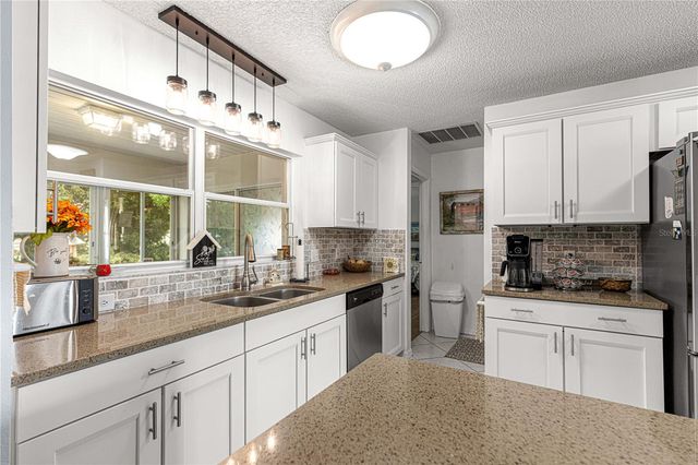 6091 SW 84TH PLACE ROAD, Ocala, FL 34476