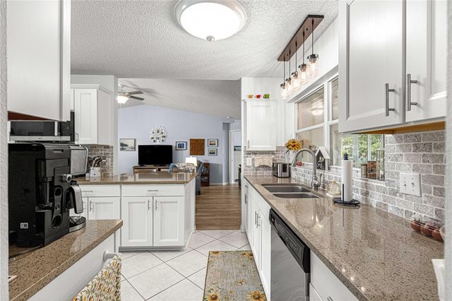 6091 SW 84TH PLACE ROAD, Ocala, FL 34476