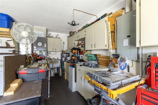 6091 SW 84TH PLACE ROAD, Ocala, FL 34476
