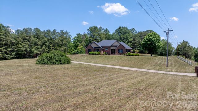 2201 Teague Town Road, Taylorsville, NC 28681