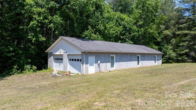 2201 Teague Town Road, Taylorsville, NC 28681