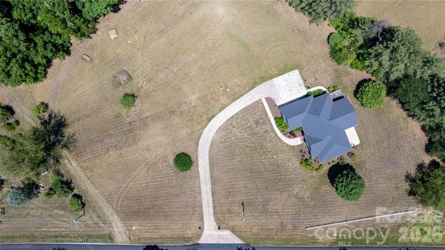 2201 Teague Town Road, Taylorsville, NC 28681