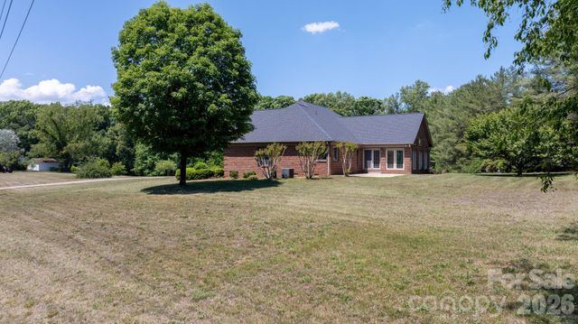 2201 Teague Town Road, Taylorsville, NC 28681