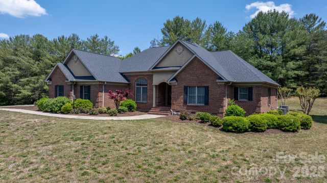 2201 Teague Town Road, Taylorsville, NC 28681