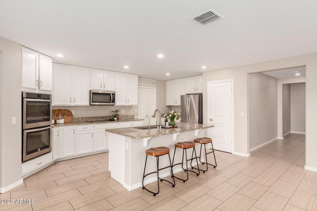 3910 E CONSTITUTION Drive, Gilbert, AZ 85296