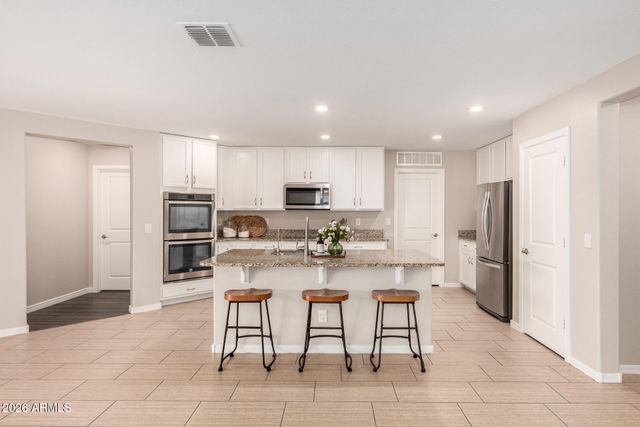 3910 E CONSTITUTION Drive, Gilbert, AZ 85296