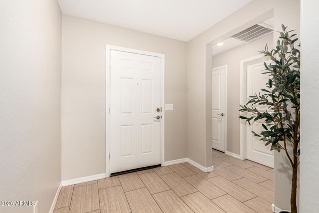 3910 E CONSTITUTION Drive, Gilbert, AZ 85296