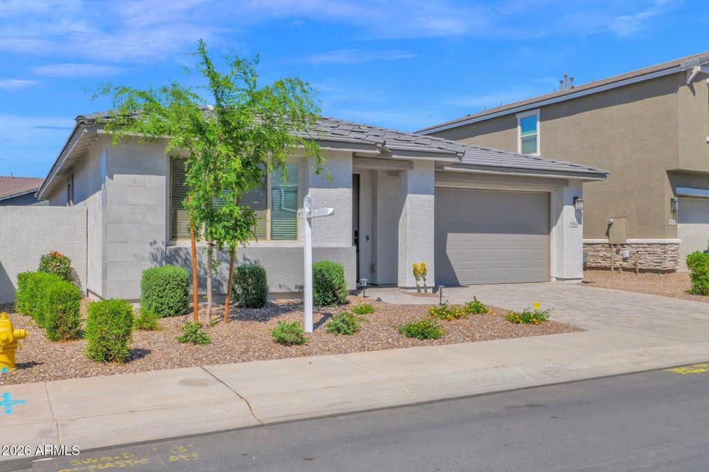 9404 E STROBE Avenue, Mesa, AZ 85212 — photo 2