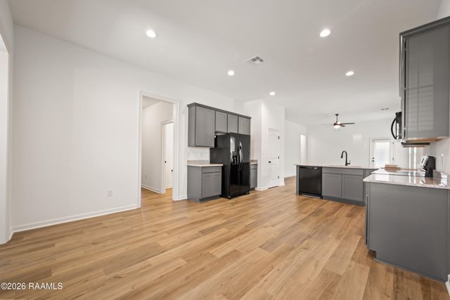 218 Peppercorn Way, Lafayette, LA 70507