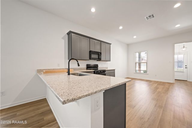 218 Peppercorn Way, Lafayette, LA 70507