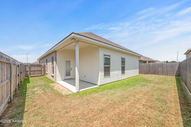 218 Peppercorn Way, Lafayette, LA 70507