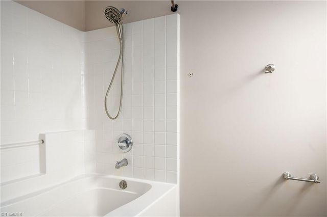 5763 Misty Hill Circle, Clemmons, NC 27012