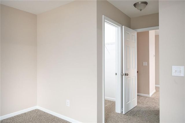 5763 Misty Hill Circle, Clemmons, NC 27012