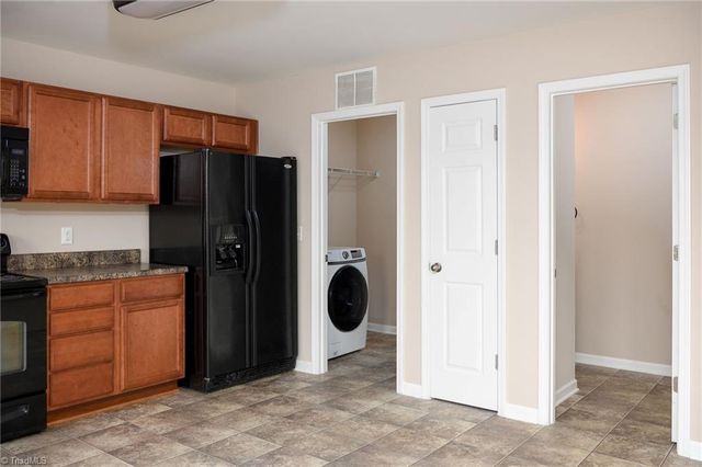 5763 Misty Hill Circle, Clemmons, NC 27012