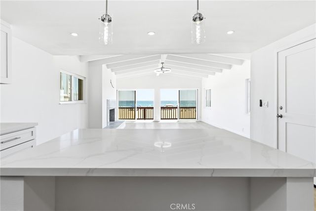 3010 W Oceanfront Upper "B", Newport Beach, CA 92663