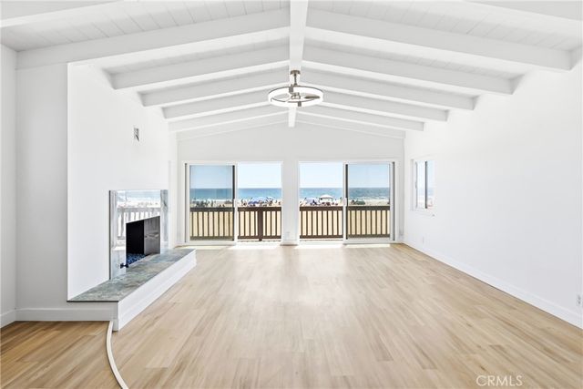 3010 W Oceanfront Upper "B", Newport Beach, CA 92663