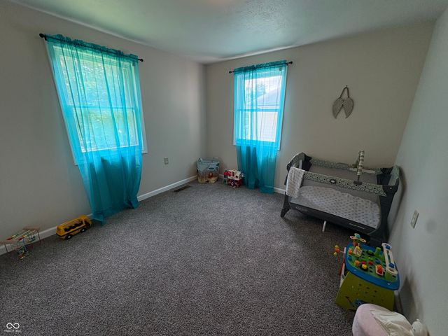 8600 Owl Hollow, Poland, IN 47868
