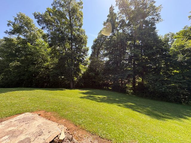 8600 Owl Hollow, Poland, IN 47868