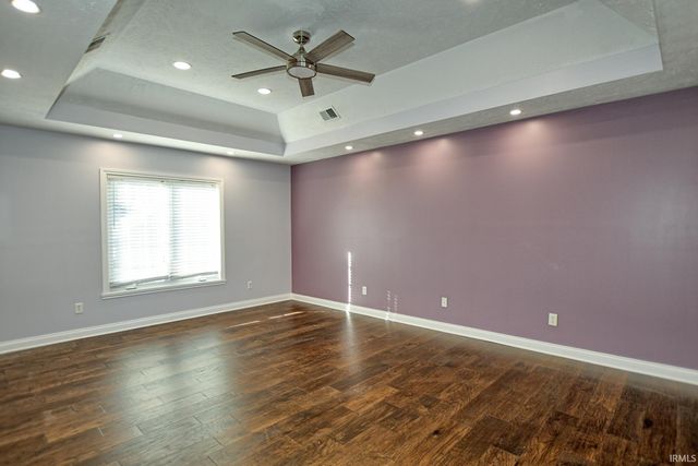 4422 Wynbrooke Drive, Newburgh, IN 47630