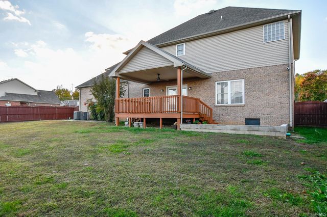 4422 Wynbrooke Drive, Newburgh, IN 47630