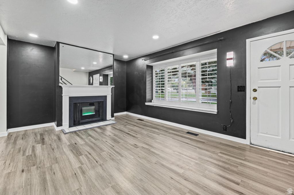 683 E COUNTRYSIDE CT #UNIT 6, Midvale, UT 84047 — photo 2