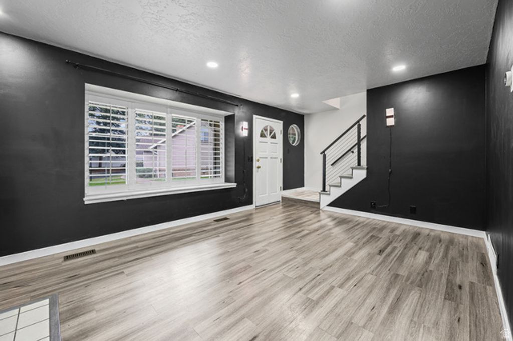 683 E COUNTRYSIDE CT #UNIT 6, Midvale, UT 84047 — photo 3