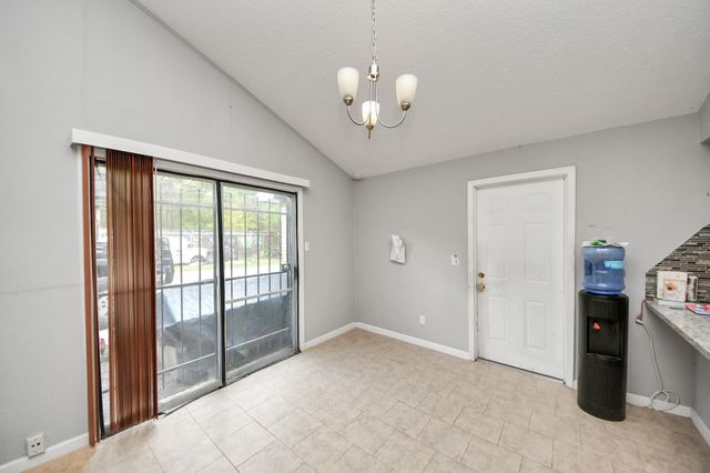 6242 Oakham Street, Houston, TX 77085