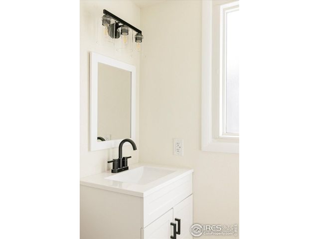 515 1st Ave, La Salle, CO 80645