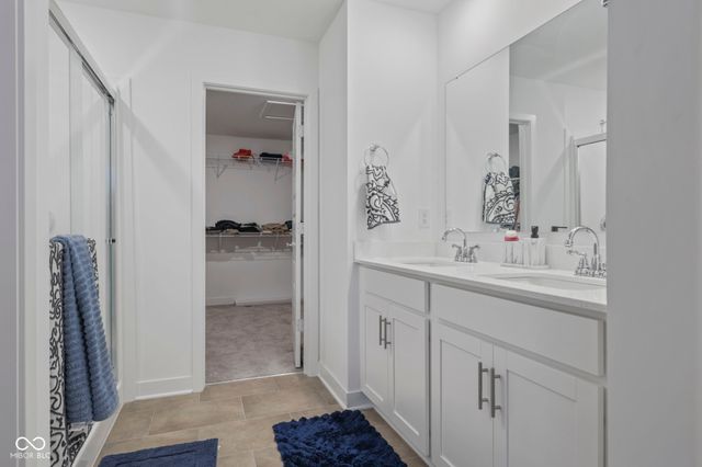 1528 Covington Boulevard, Franklin, IN 46131
