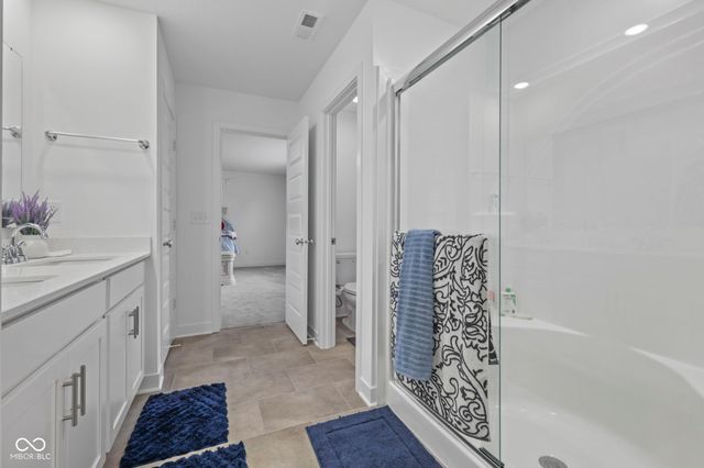 1528 Covington Boulevard, Franklin, IN 46131