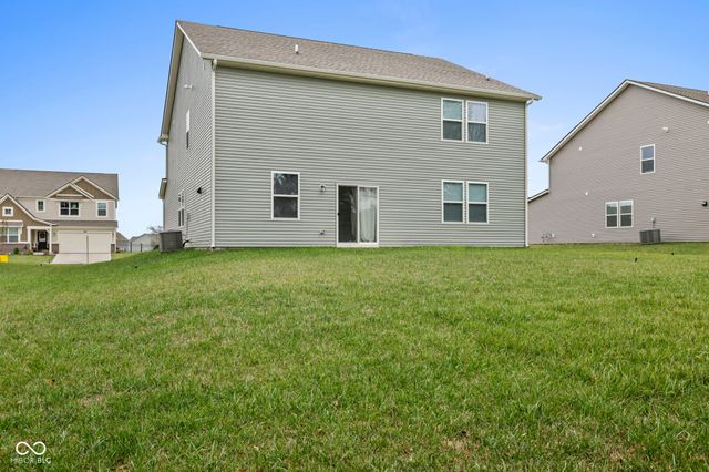 1528 Covington Boulevard, Franklin, IN 46131