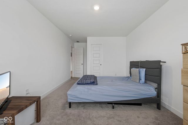 1528 Covington Boulevard, Franklin, IN 46131