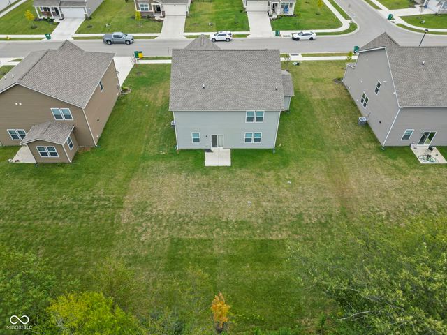 1528 Covington Boulevard, Franklin, IN 46131