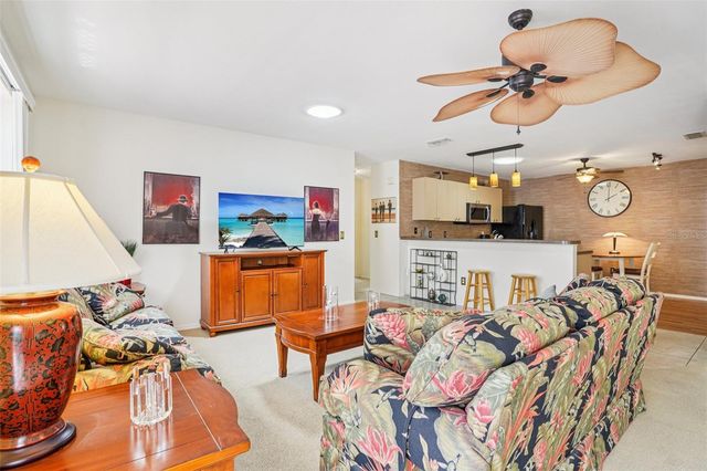 456 HILDALGO DRIVE, The Villages, FL 32159