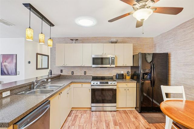 456 HILDALGO DRIVE, The Villages, FL 32159